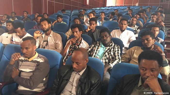 Äthiopien Friedensgespräche in Mekele (DW/M. Hailesilassie)