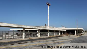 Oι εγκαταστάσεις του πρώην αεροδρομίου στο Ελληνικό