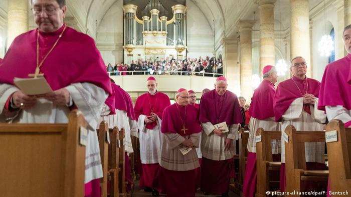 German Bishop's Conference (picture-alliance/dpa/F. Gentsch)