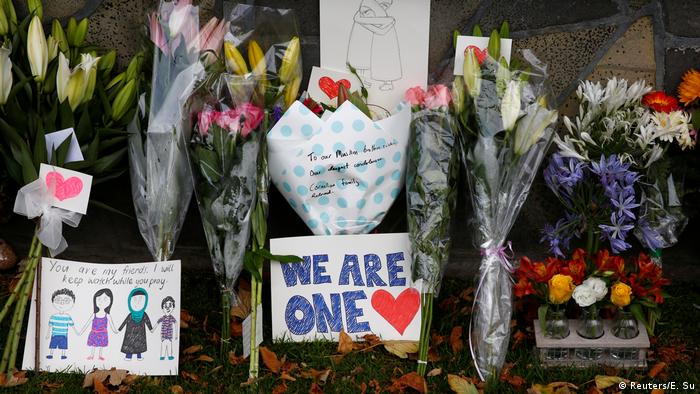 Neuseeland Gedenken an Opfer des Terroranschlags (Reuters/E. Su)