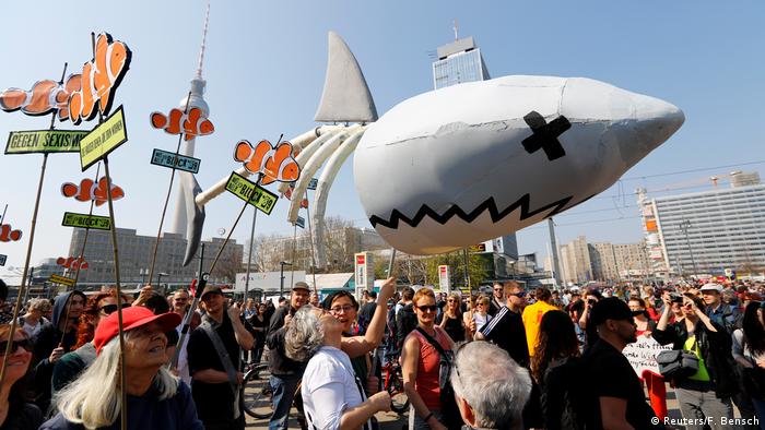 Proteste contra rechinilor imobiliari (Reuters/F. Bensch)