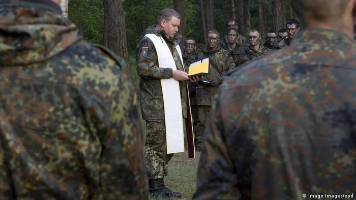 German military chaplain (Imago Images/epd)