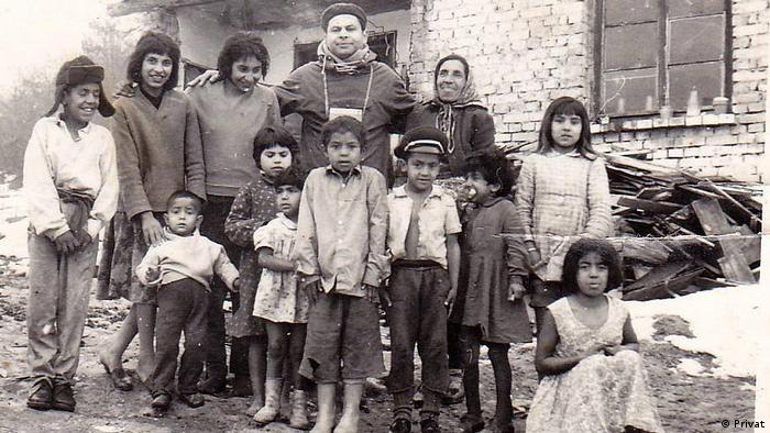 Bulgarien Gabrovo - Roma-Familie in der zweiten Hälfte der 1990 (Privat)