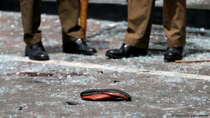 A shoe of a victim is seen in front of the St. Anthony's Shrine, Kochchikade church after an explosion in Colombo, Sri Lanka April 21, 2019 (Reuters/D. Liyanawatte)