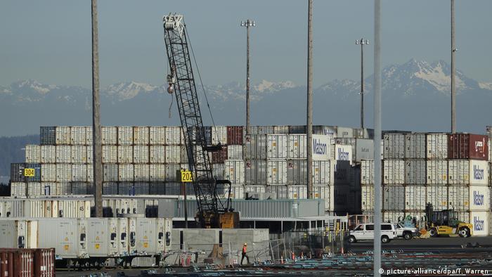 ContÃªineres no porto de Tacoma, nos Estados Unidos