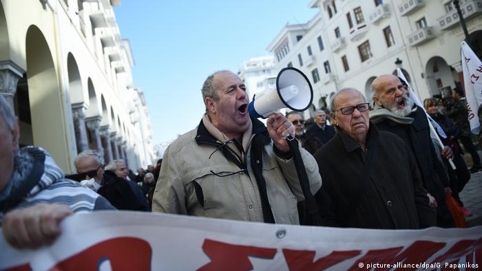 Demonstration gegen Rentenkürzungen in Griechenland