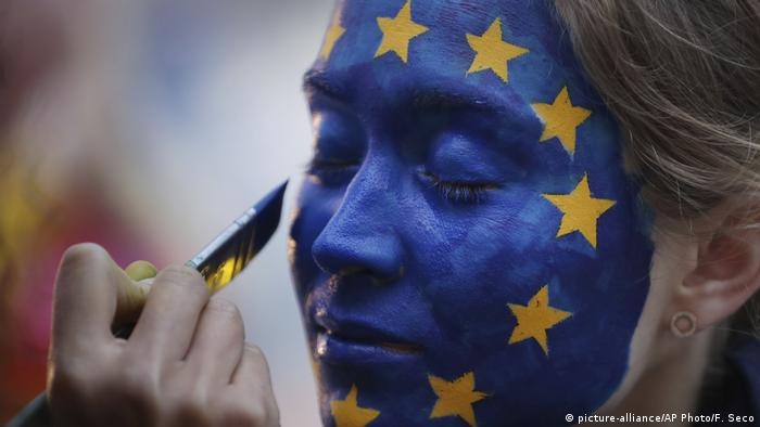 Belgien Europawahl in Brüssel (picture-alliance/AP Photo/F. Seco)