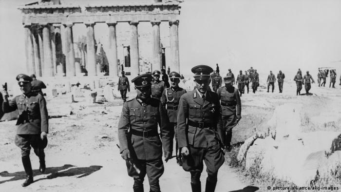 Militares alemÃ£es na AcrÃ³pole, em Atenas, em 1941