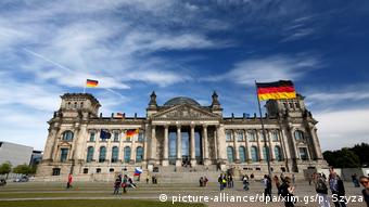 Η Επιστομονική Επιτροπή του γερμανικού κοινοβουλίου δεν στηρίζει την επίσημη γερμανική θέση για τις αποζημιώσεις