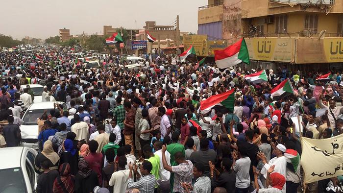 Sudan Khartum Massenproteste der Opposition (AFP)