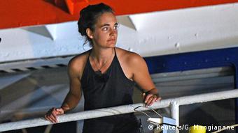 Η Καρόλα Ρακέτε στο κατάστρωμα του Sea Watch 3 το 2019