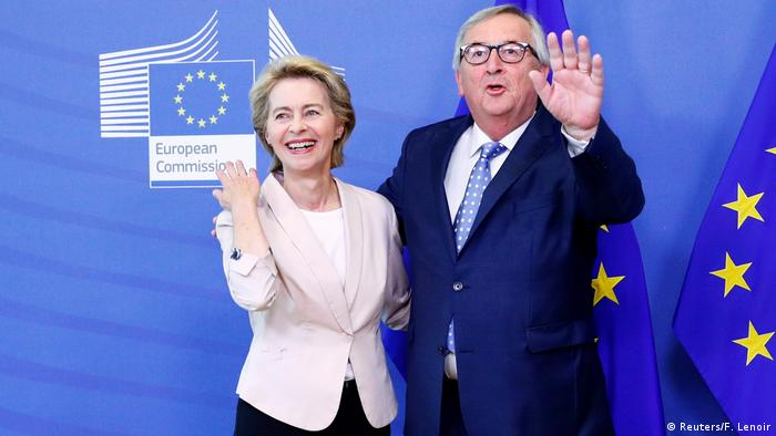 Ursula von der Leyen and Jean-Claude Juncker 