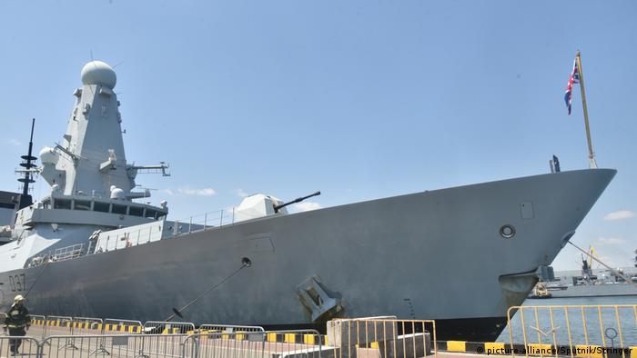 Есмінець ВМС Великобританії у порту Одеси під час навчань Sea Breeze 2019