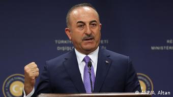 Türkiye Dışişleri Bakanı Mevlüt Çavuşoğlu'nun Berlin'e gelmesi bekleniyor