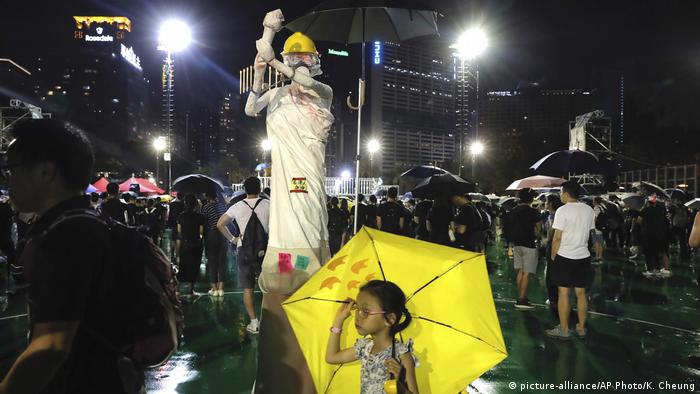 Hongkong Protest gegen China & Auslieferungsgesetz (picture-alliance/AP Photo/K. Cheung)