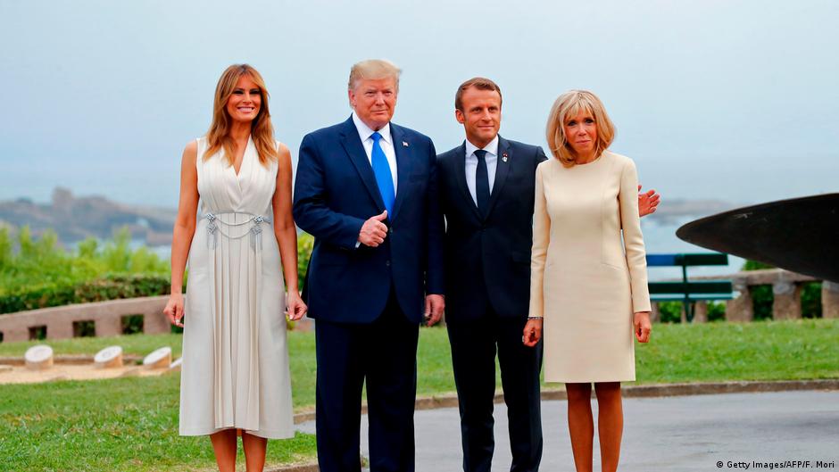 Frankreich Biarritz | G7 Gipfeltreffen: Donald Trump mit Melania neben Emmanuel Macron und Ehefrau Brigitte