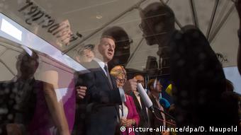 Ικανοποιημένος και ο χριστιανοδημοκράτης πρωθυπουργός της Σαξονίας Μίχαελ Κρέτσμερ