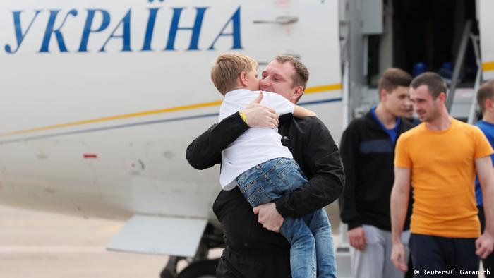 Українські ув'язнені після повернення на батьківщину