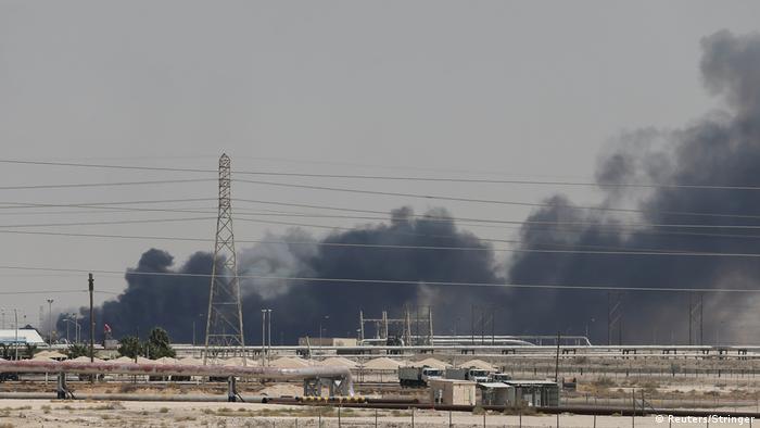 FumaÃ§a de incÃªndio na refinaria em Abqaiq 