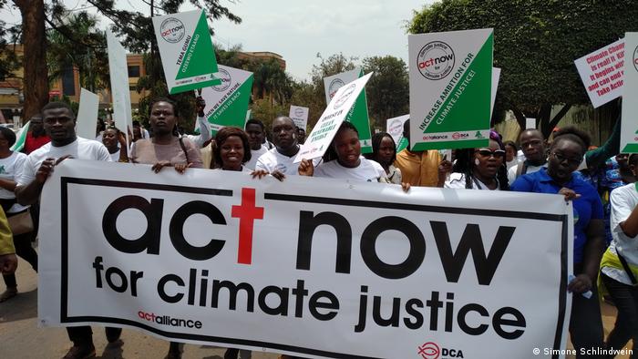 Uganda | Klimaproteste - Fridays for Future (Simone Schlindwein)