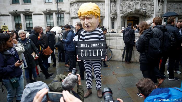 Foto de una protesta ante la Corte Suprema de Gran Bretaña. (24.09.2019).