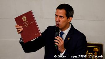 EUA e alguns países europeus reconhecem Guaidó como líder da Venezuela