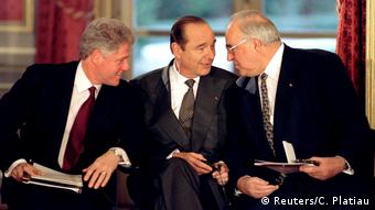 Paris Clinton Chirac Kohl Friedensabkommen Bosnien 1995 (Reuters/C. Platiau)