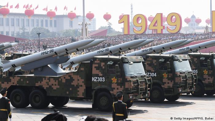 Peking Parade 70 Jahre Volksrepublik China (Getty Images/AFP/G. Baker)