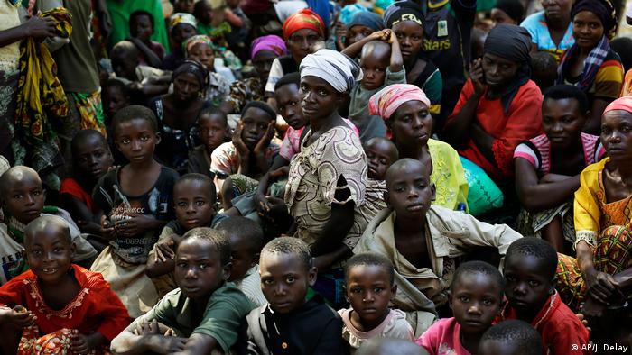 Burundi refugees in Tanzania in May 2015 (AP/J. Delay)