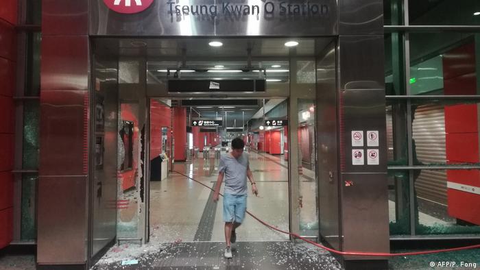 Honkong Tseung Kwan underground station (AFP/P. Fong)