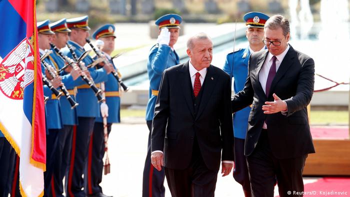 Serbien Belgrad Erdogan und Aleksandar Vucic (Reuters/D. Kojadinovic)