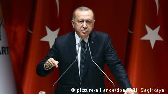 Türkei | Recep Tayyip Erdogan in Ankara (picture-alliance/dpa/AA/H. Sagirkaya )