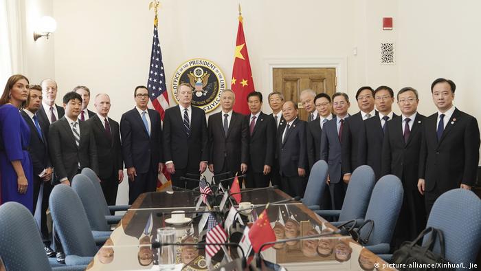 USA und China verhandeln neues Handelsabkommen (picture-alliance/Xinhua/L. Jie)