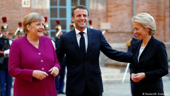 Frankreich Toulouse | Emmanuel Macron & Angela Merkel & Ursula von der Leyen (Reuters/R. Duvignau)