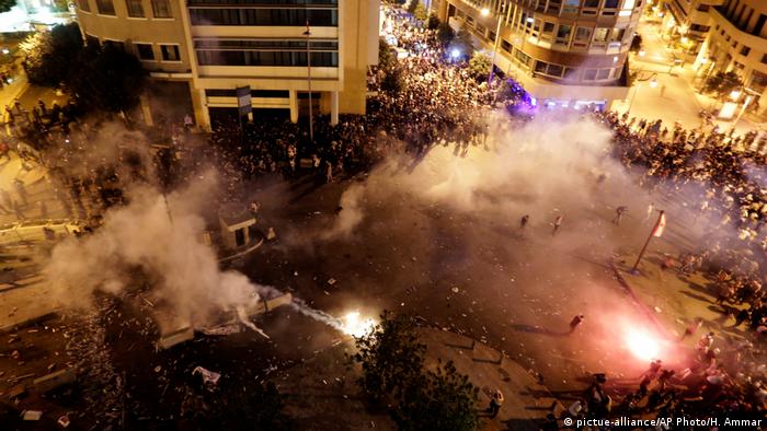 Protestas en Líbano, la “revolución del WhatsApp” | El Mundo | DW ...