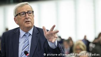 Ο Ζαν Κλωντ Γιούνκερ επικροτεί το γερμανογαλλικό σχέδιο ανασυγκρότησης της ευρωπαϊκής οικονομίας  