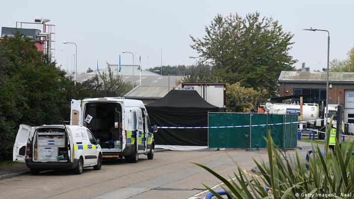 Großbritannien Thurrock | 39 Leichen in LKW Container gefunden