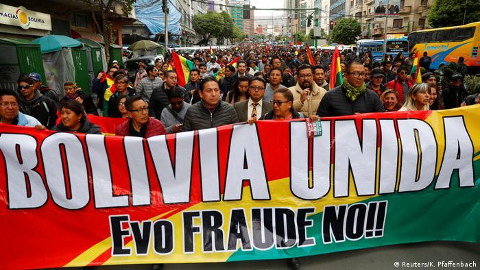 Bolivien La Paz Proteste gegen Präsident Morales (Reuters/K. Pfaffenbach)