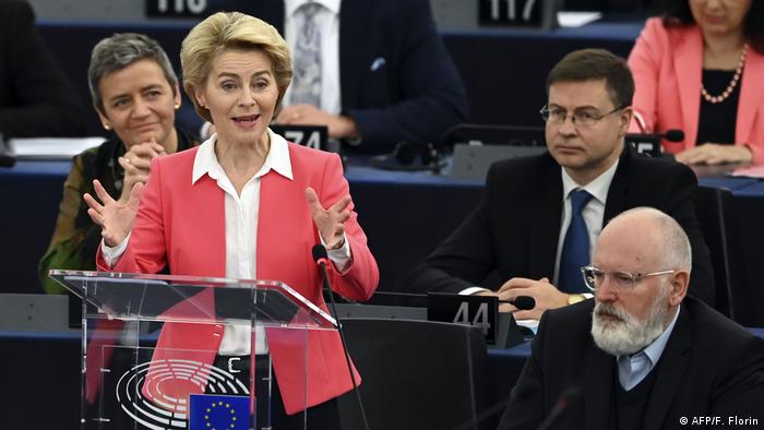 Sitzung Europäisches Parlament - Wahl EU-Kommission Ursula von der Leyen