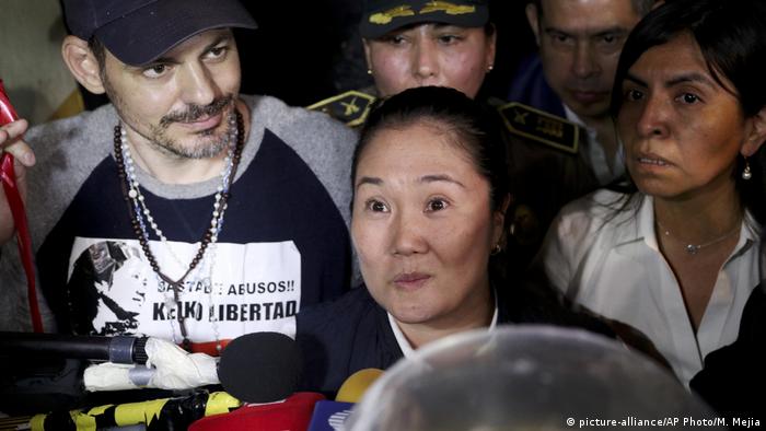 Peru Haftentlassung Oppositionsführerin Keiko Fujimori (picture-alliance/AP Photo/M. Mejia)