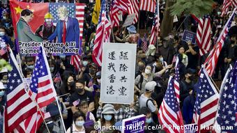 China Hongkong Proteste (picture-alliance/AP Photo/Ng Han Guan)