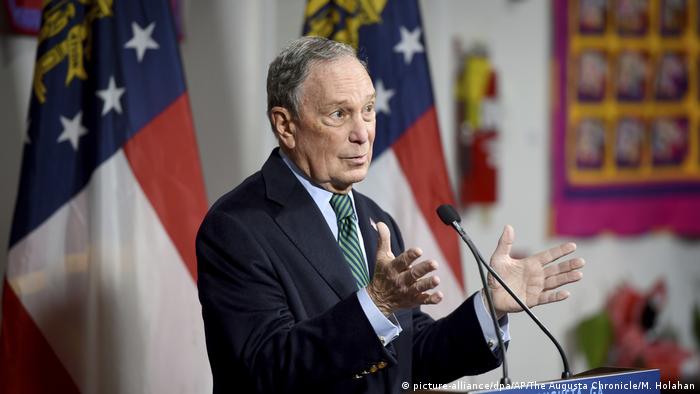 Michael Bloomberg speaking at a press conference in Georgia in December (picture-alliance/dpa/AP/The Augusta Chronicle/M. Holahan)