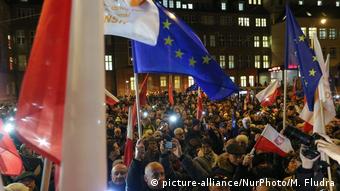 Demonstrators in Gdansk (picture-alliance/NurPhoto/M. Fludra)