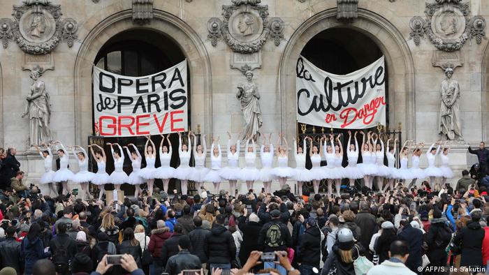 Ballerinas perform outside to protest the pension reforms