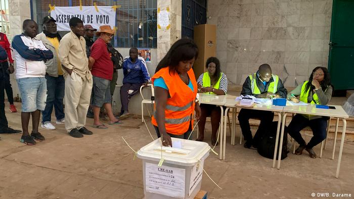 Guinea Bissau Wahlen Präsidentenwahl 2. Runde (DW/B. Darame)