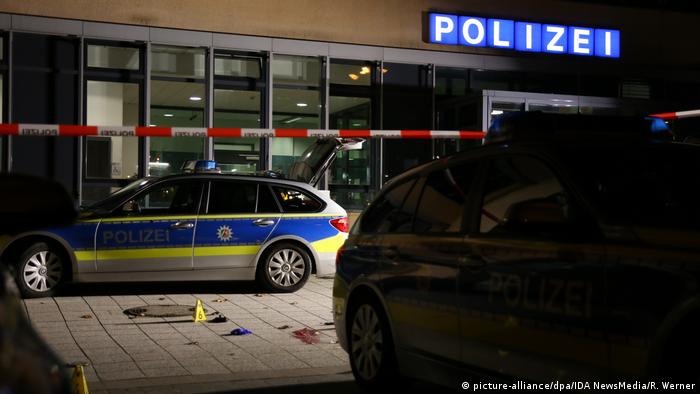 Germany Police In Gelsenkirchen Shoot Dead Knife Wielding