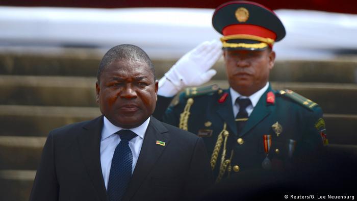 Mosambik Maputo | Einweihungszeremonie Filipe Nyusi, neuer Präsident (Reuters/G. Lee Neuenburg)