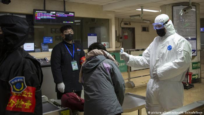 Resultado de imagen para Aumenta cifra de muertos por la epidemia de coronavirus en China