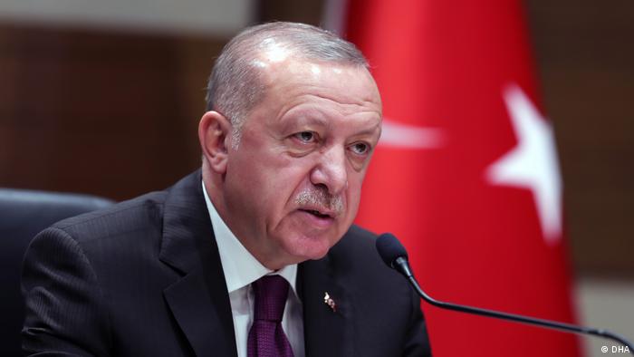 Cumhurbaşkanı Erdoğan: Türkiye üretime devam etmek zorunda | TÜRKİYE | DW |  30.03.2020