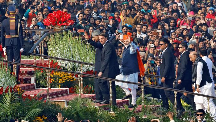 O presidente brasileiro, Jair Bolsonaro, e o primeiro-ministro da Índia, Narendra Modi, em comemorações do Dia da República indiano 